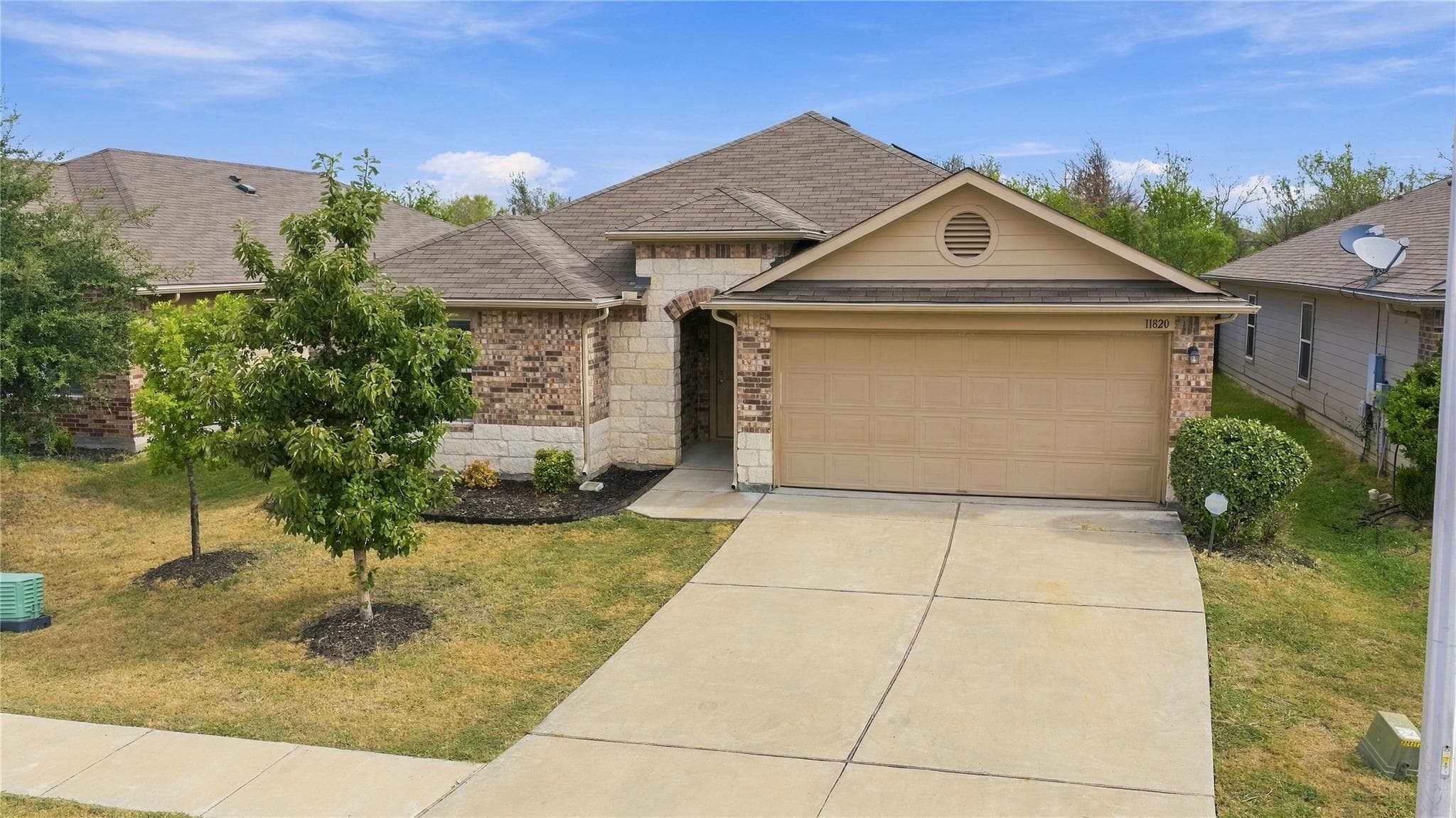 11820 Jamie Dr