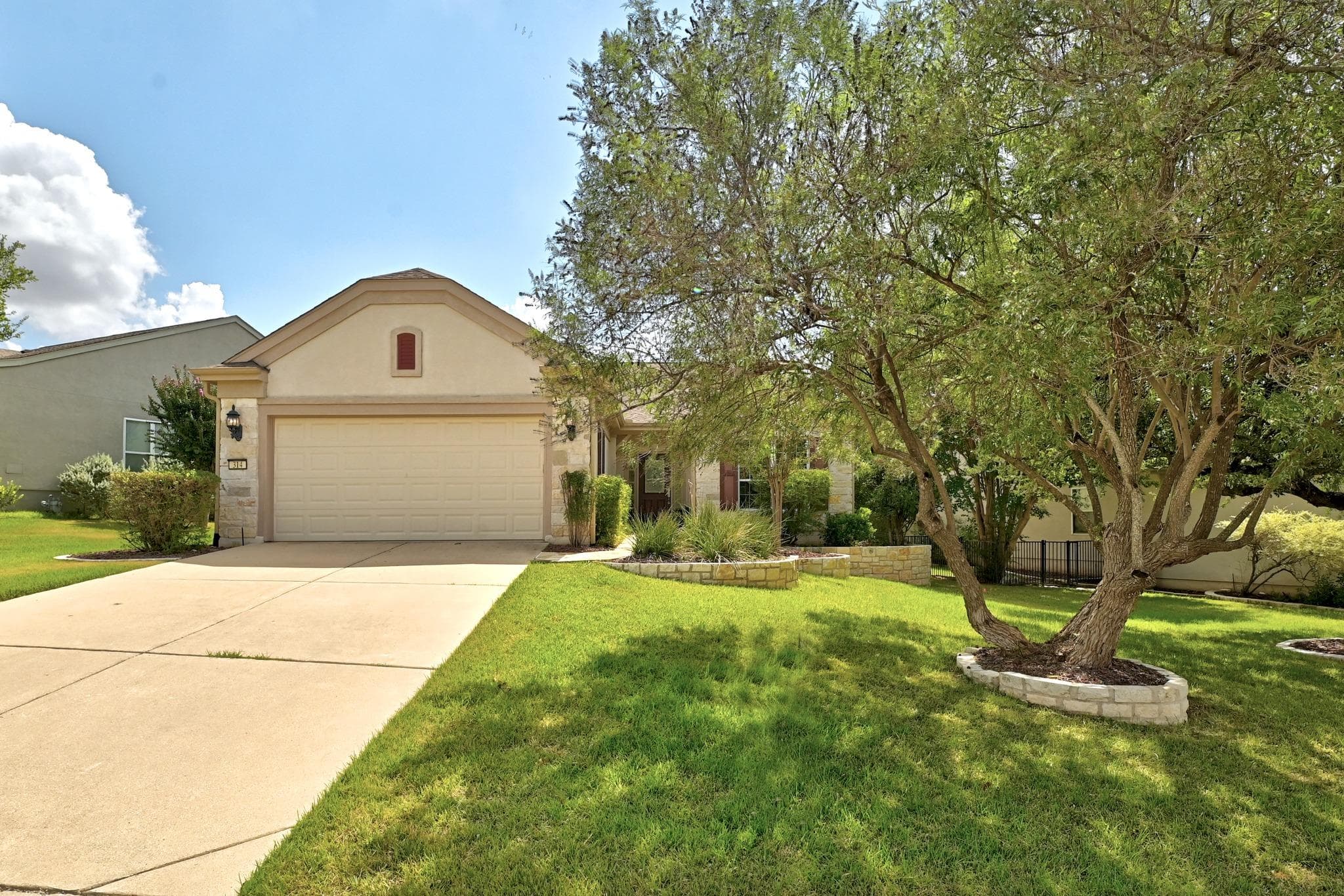 314  Fieldstone Dr