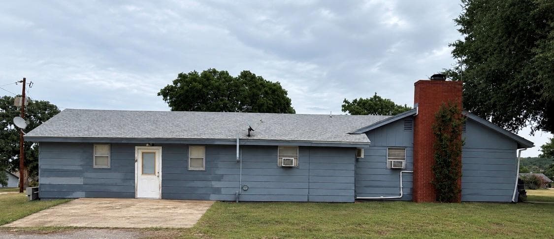 112  Promise Ln