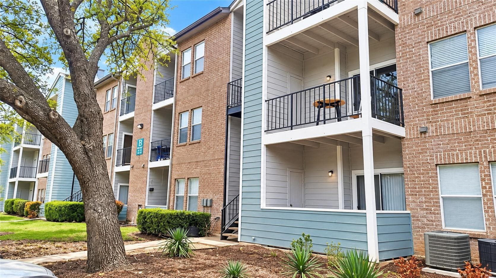 12166  Metric Blvd  #3010
