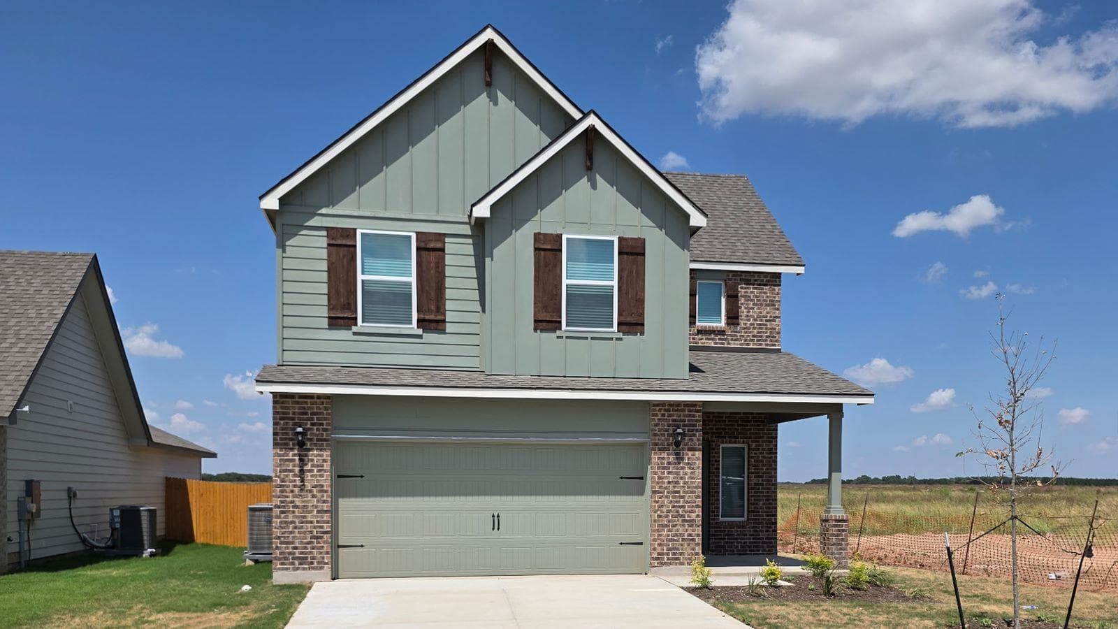 583  Hector Loop
