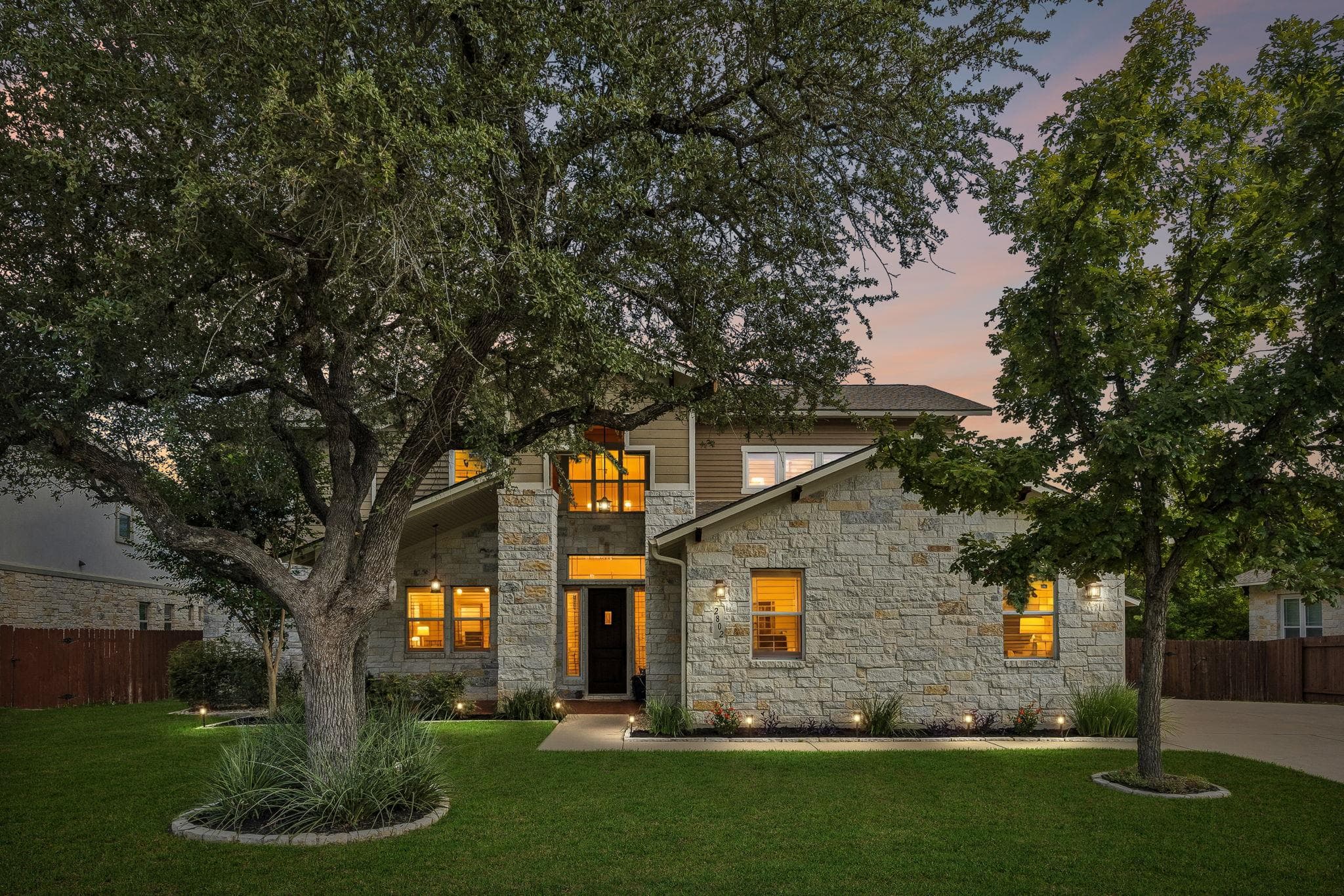 2802  Grand Oaks Loop