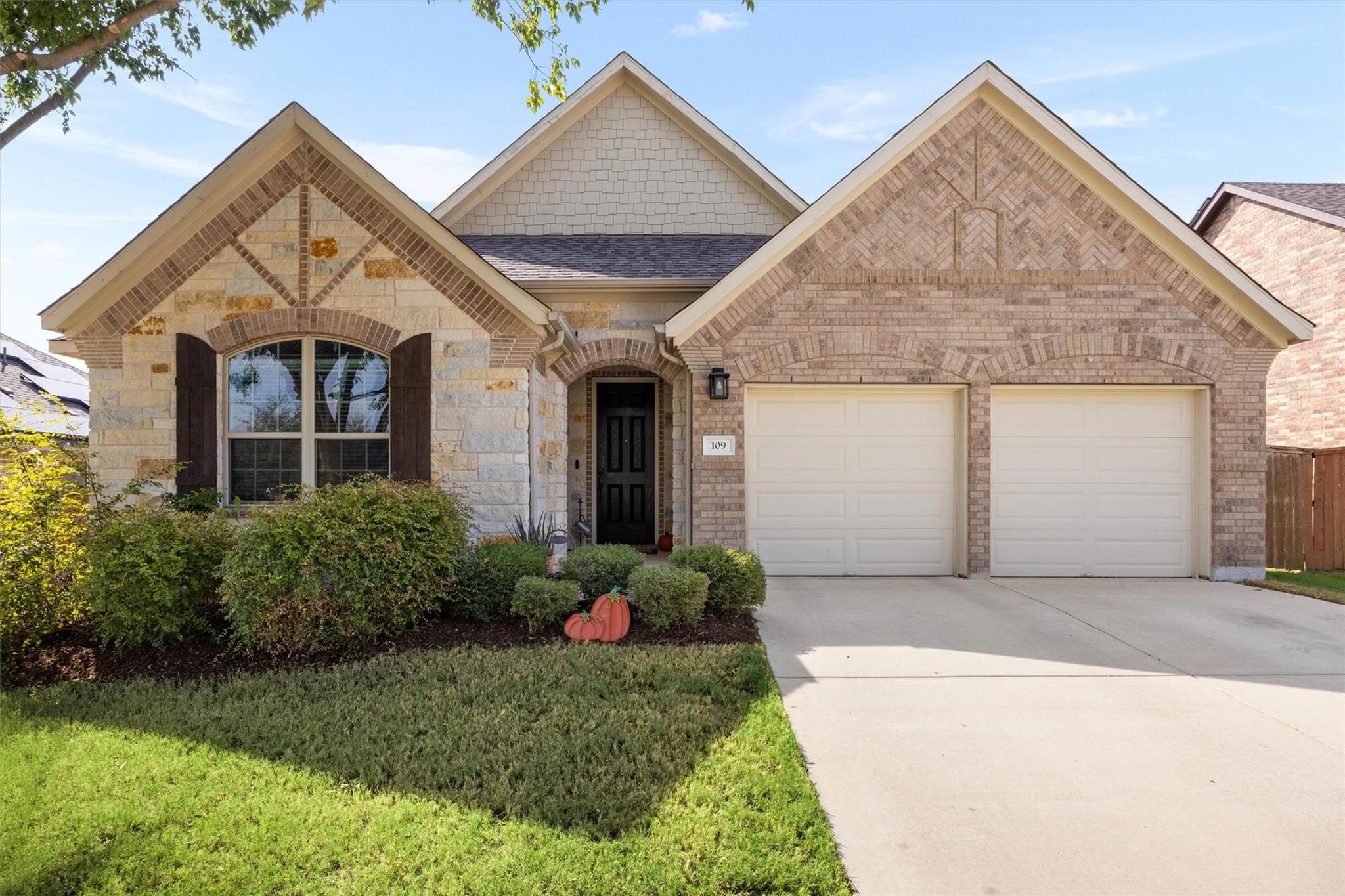 109  Buffalo View Ln