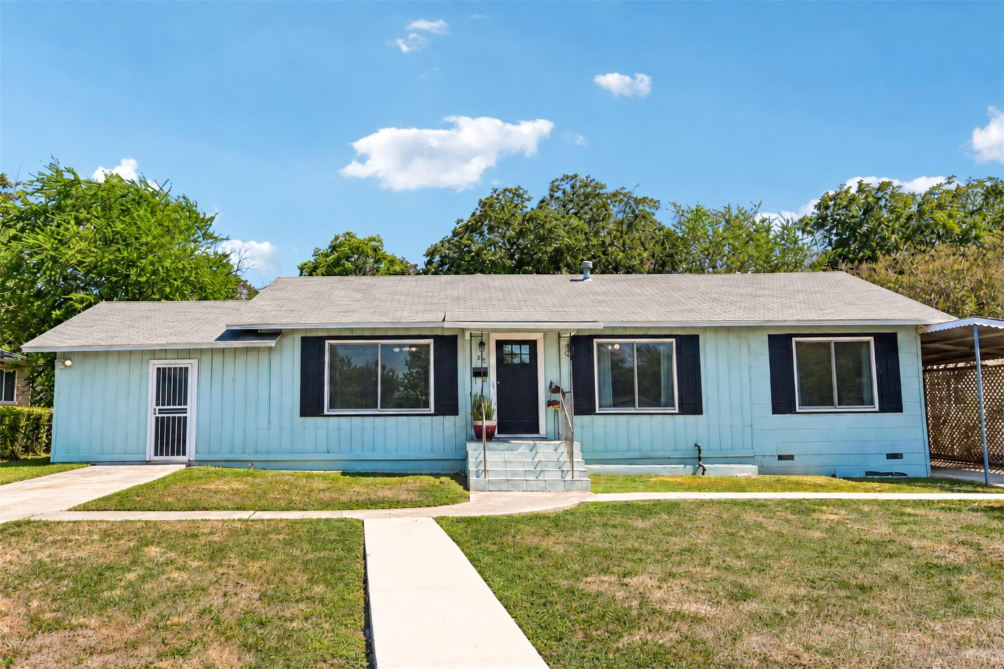 331  Sutton Dr