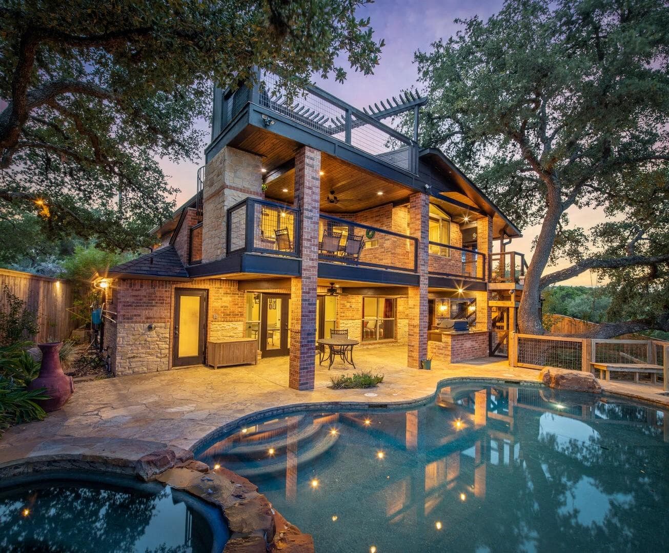 259  Oak Hideaway Dr