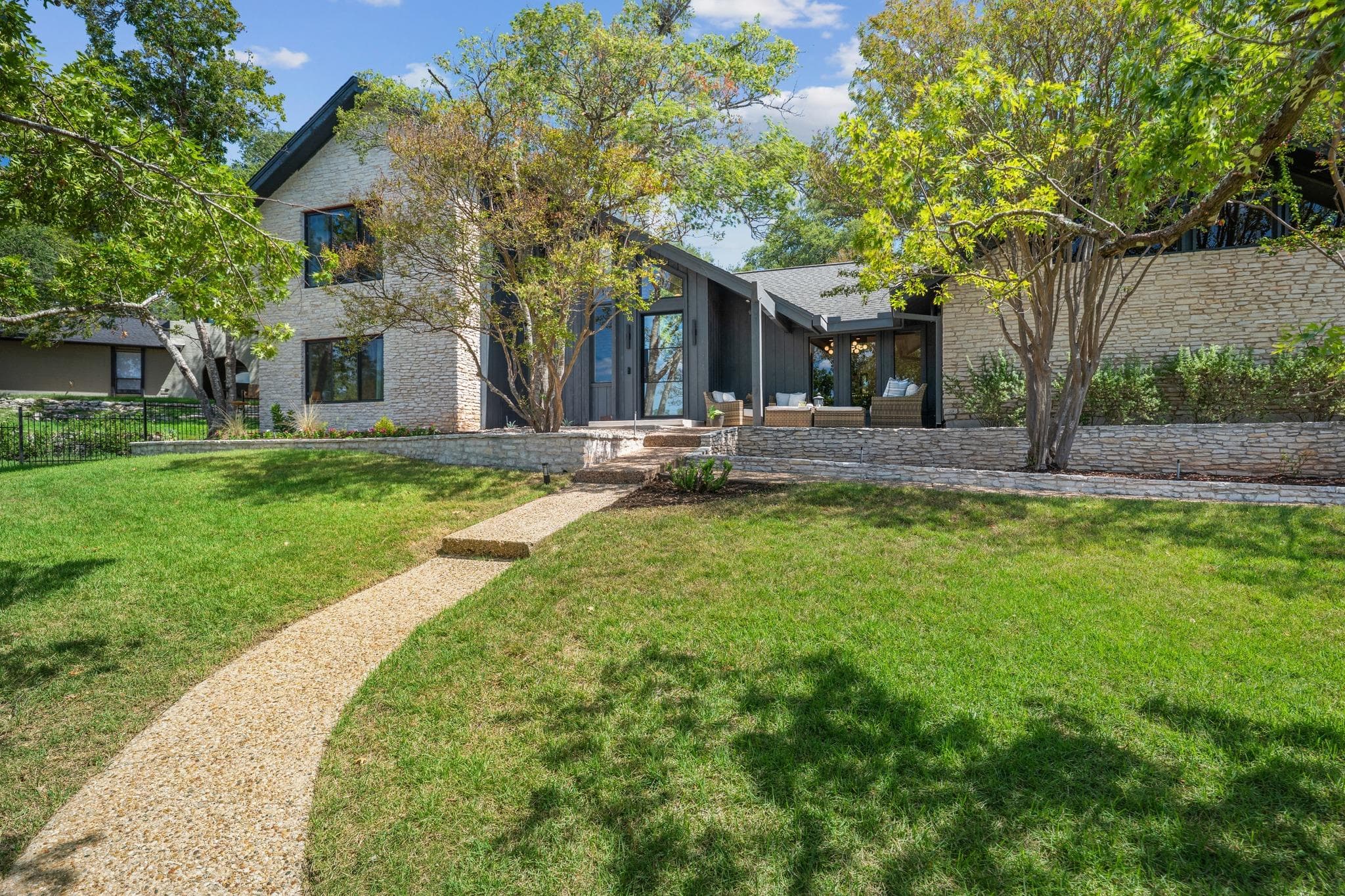 2308  Cypress Pt E