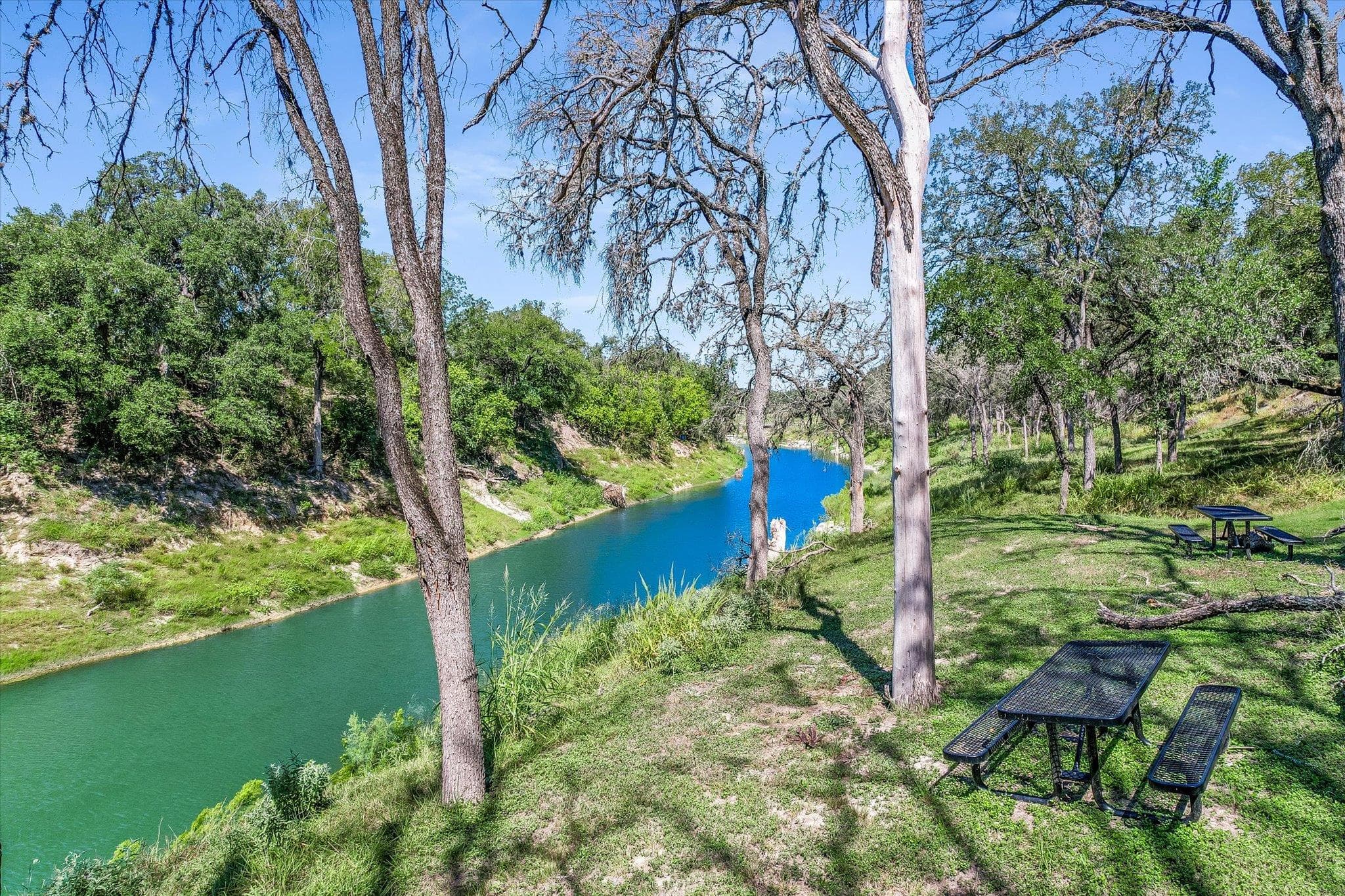 2038  Paradise Pkwy