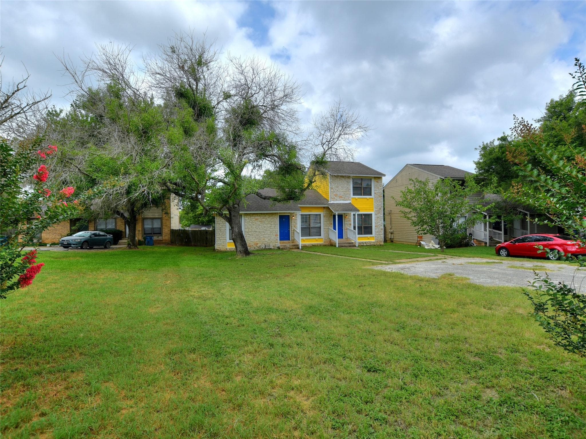 116  Hillside Dr  #B