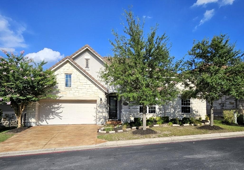 9001 Villa Norte Dr