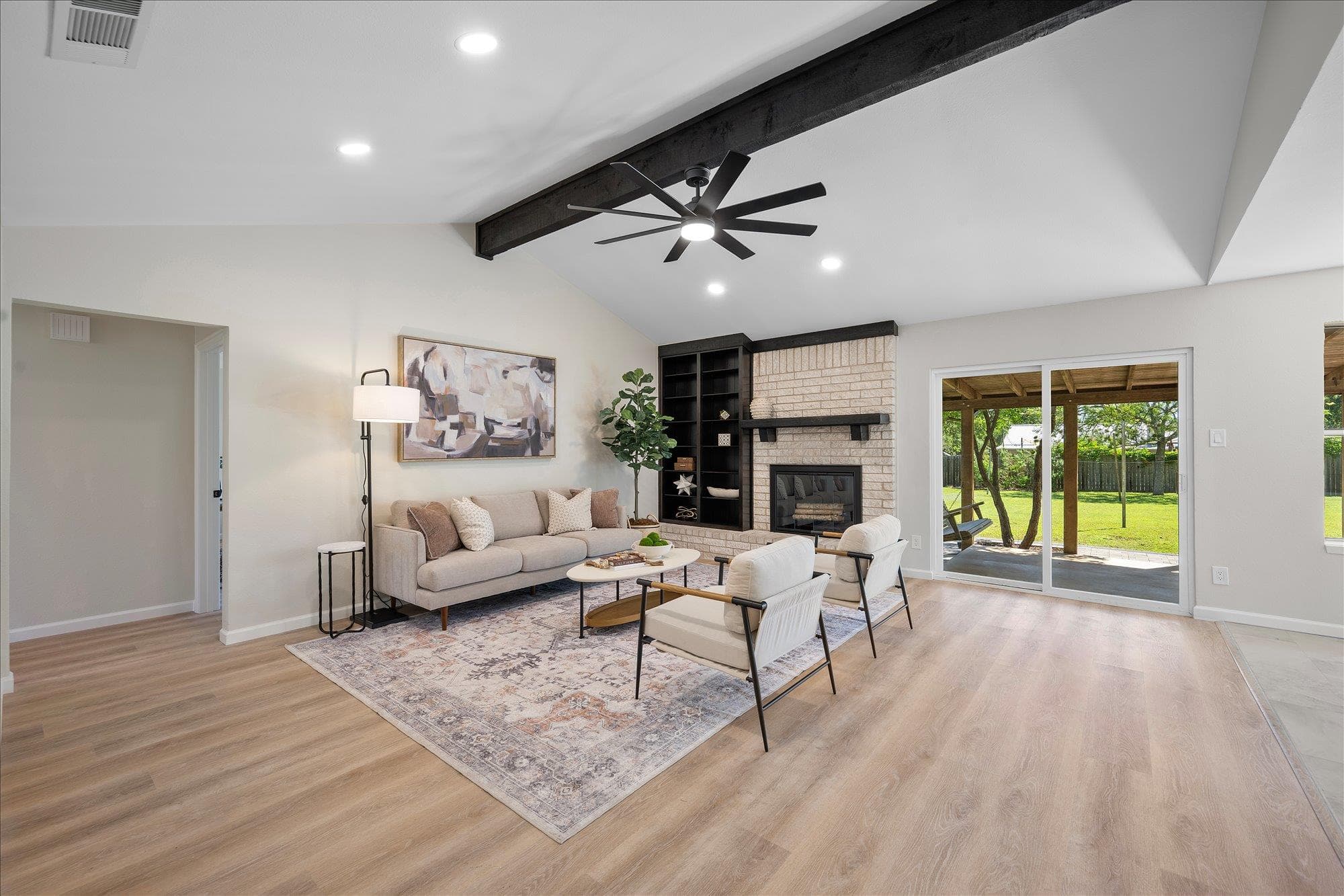 109  Woodland Rd