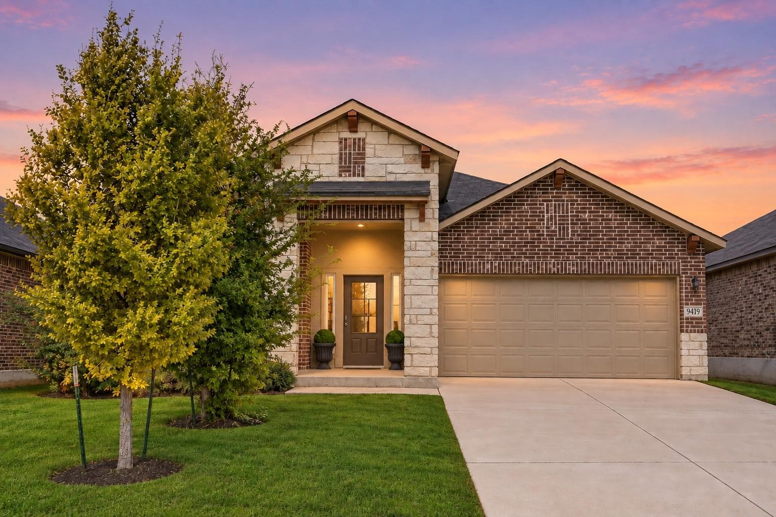 9419  Bracted Sedge Dr