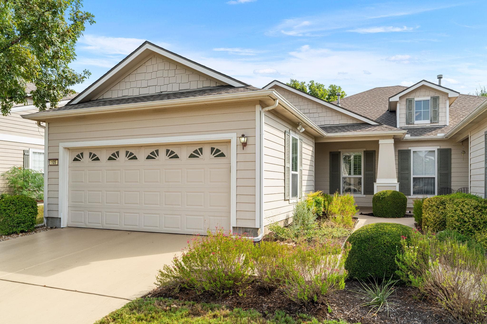 105  Nassau Cir