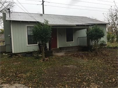 1100 Chihuahua St