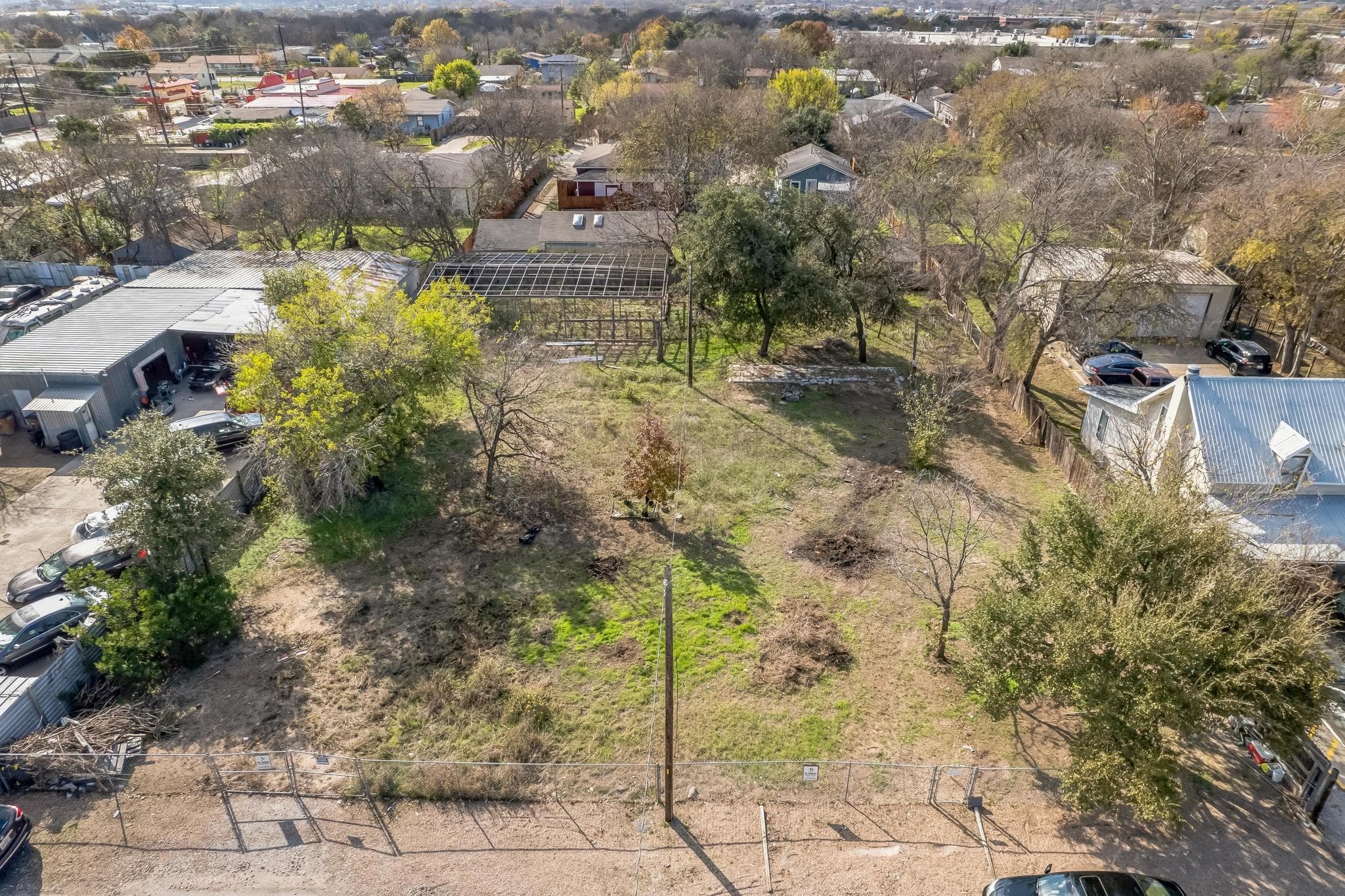 301 & 303 Ferguson Dr