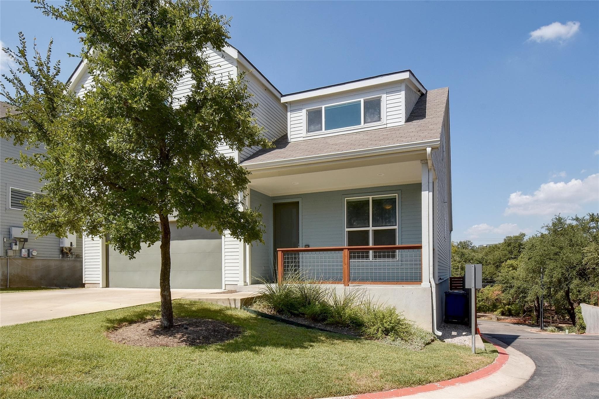 3001  Del Curto Rd  #35