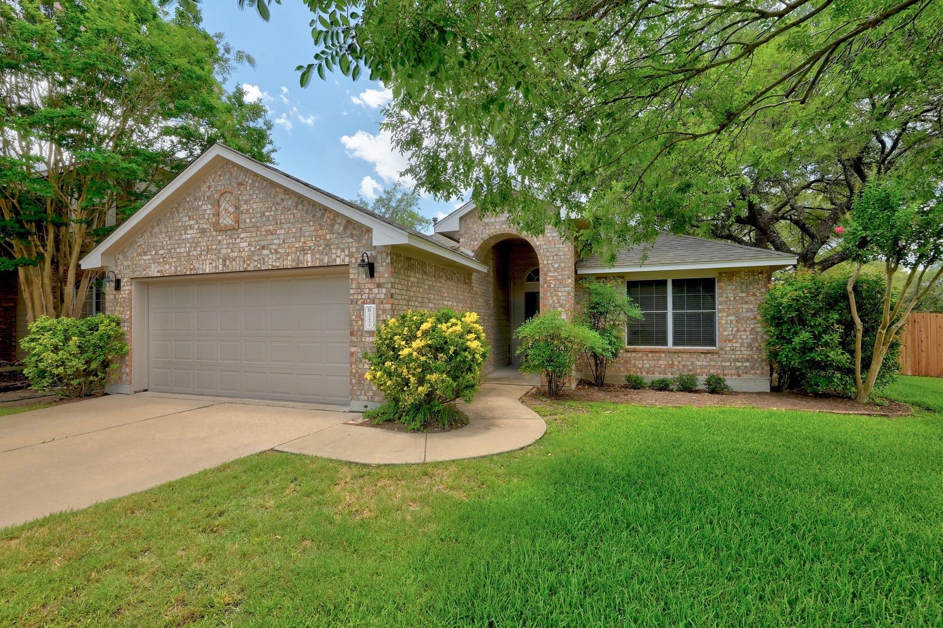 2201  Portwood Bend Cv