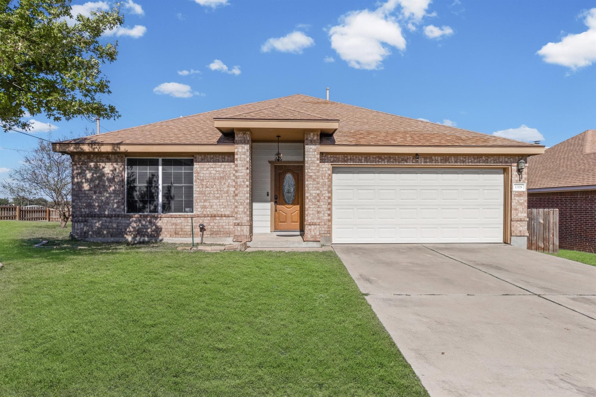 1318  Settlers Valley Dr