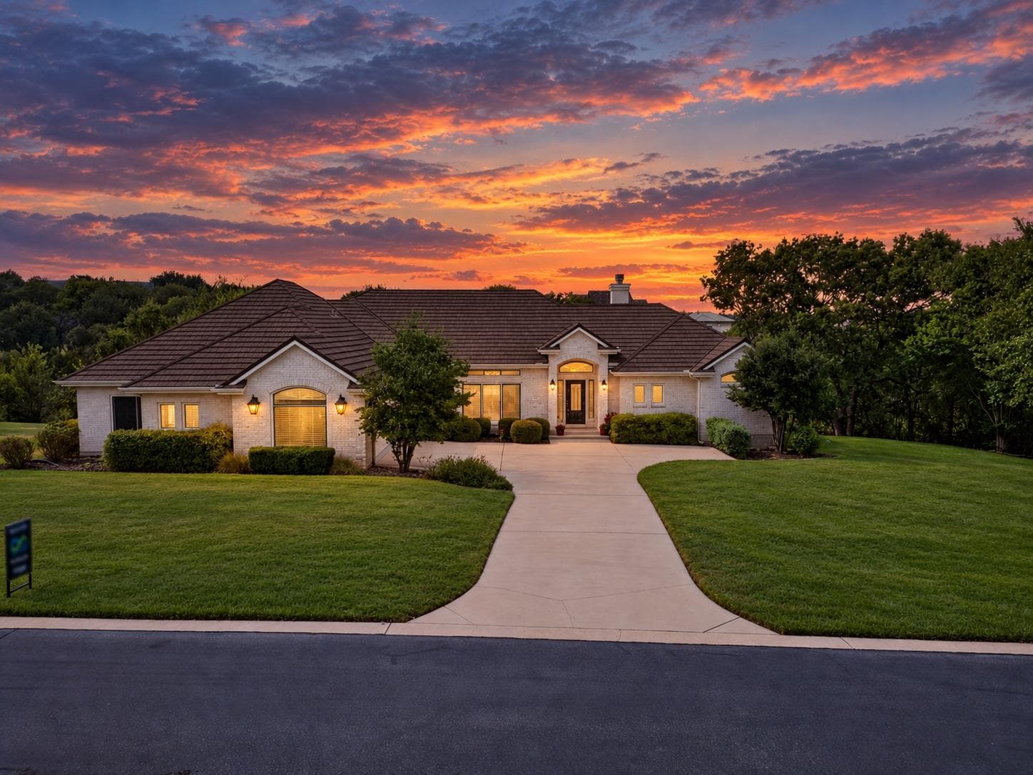 209  Overlook Ct