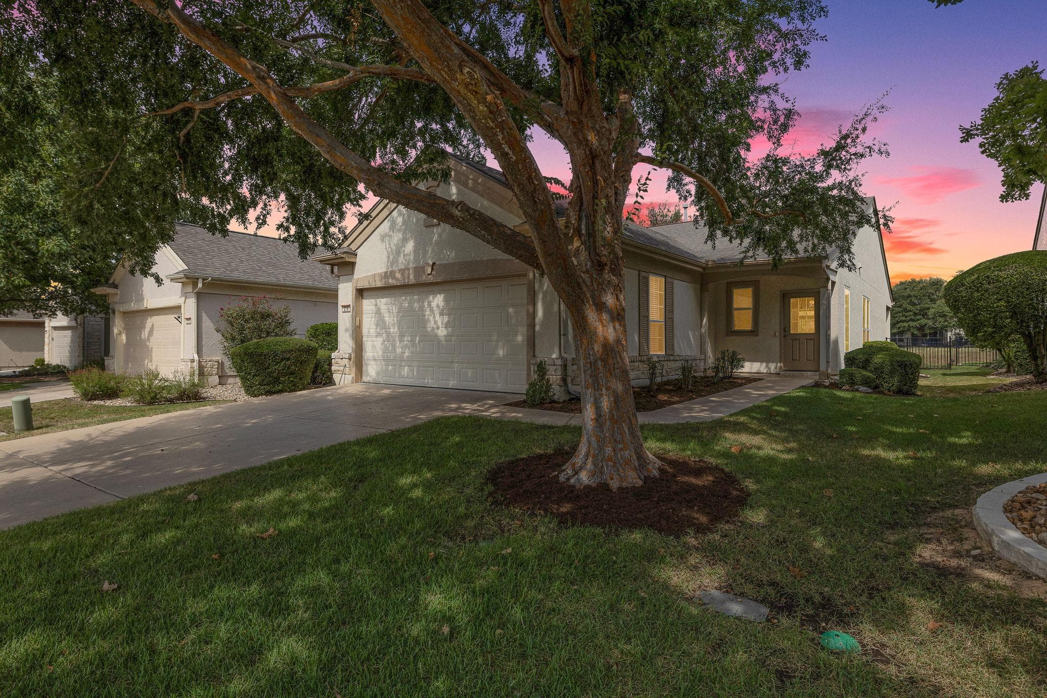 210  Crockett Loop