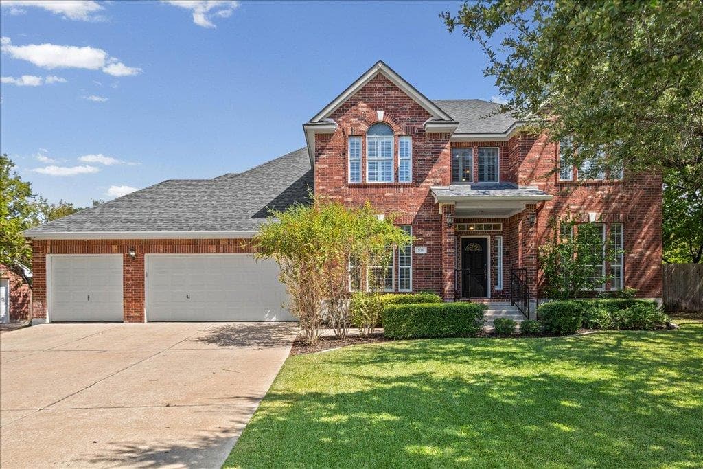 2116  Maidstone Cv