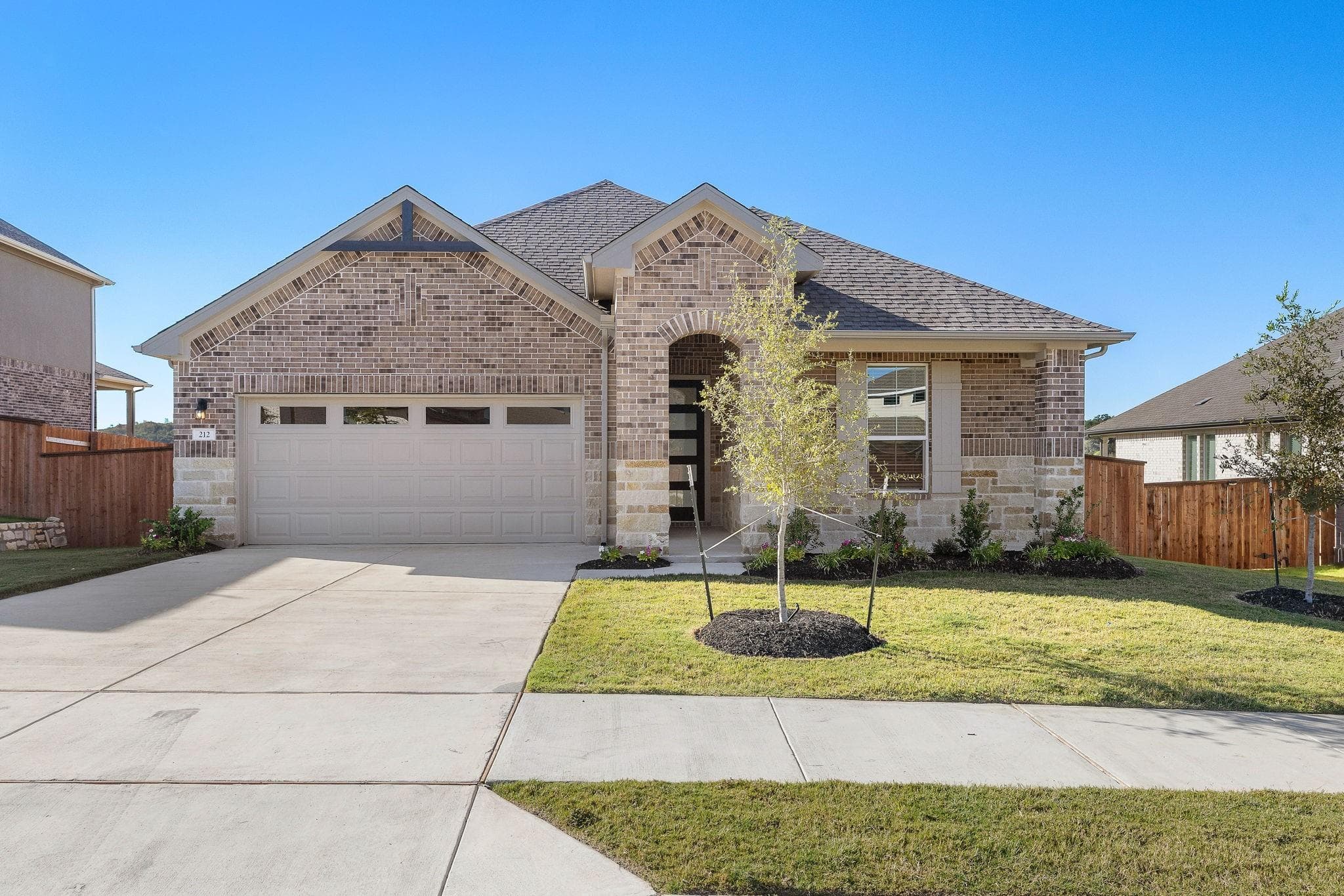 212  Mystic Canyon Ln
