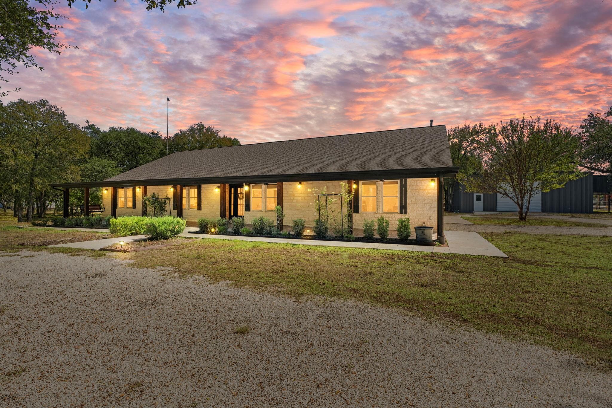 30309  Live Oak Trl