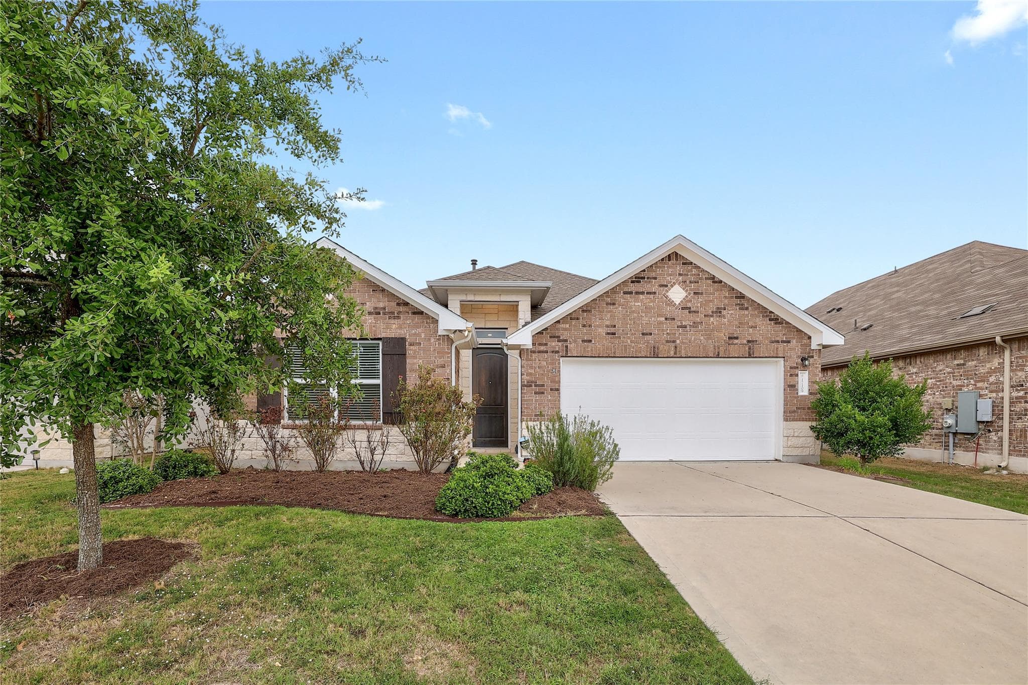 17109  Orinda Ln