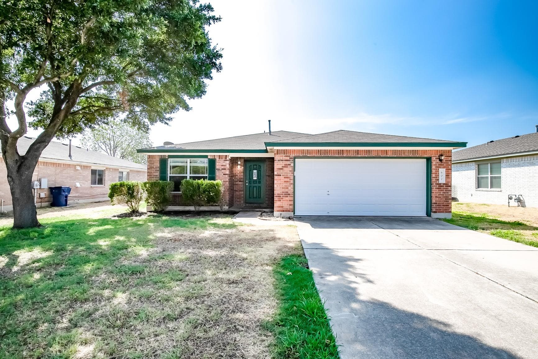 602  McCarthur Dr