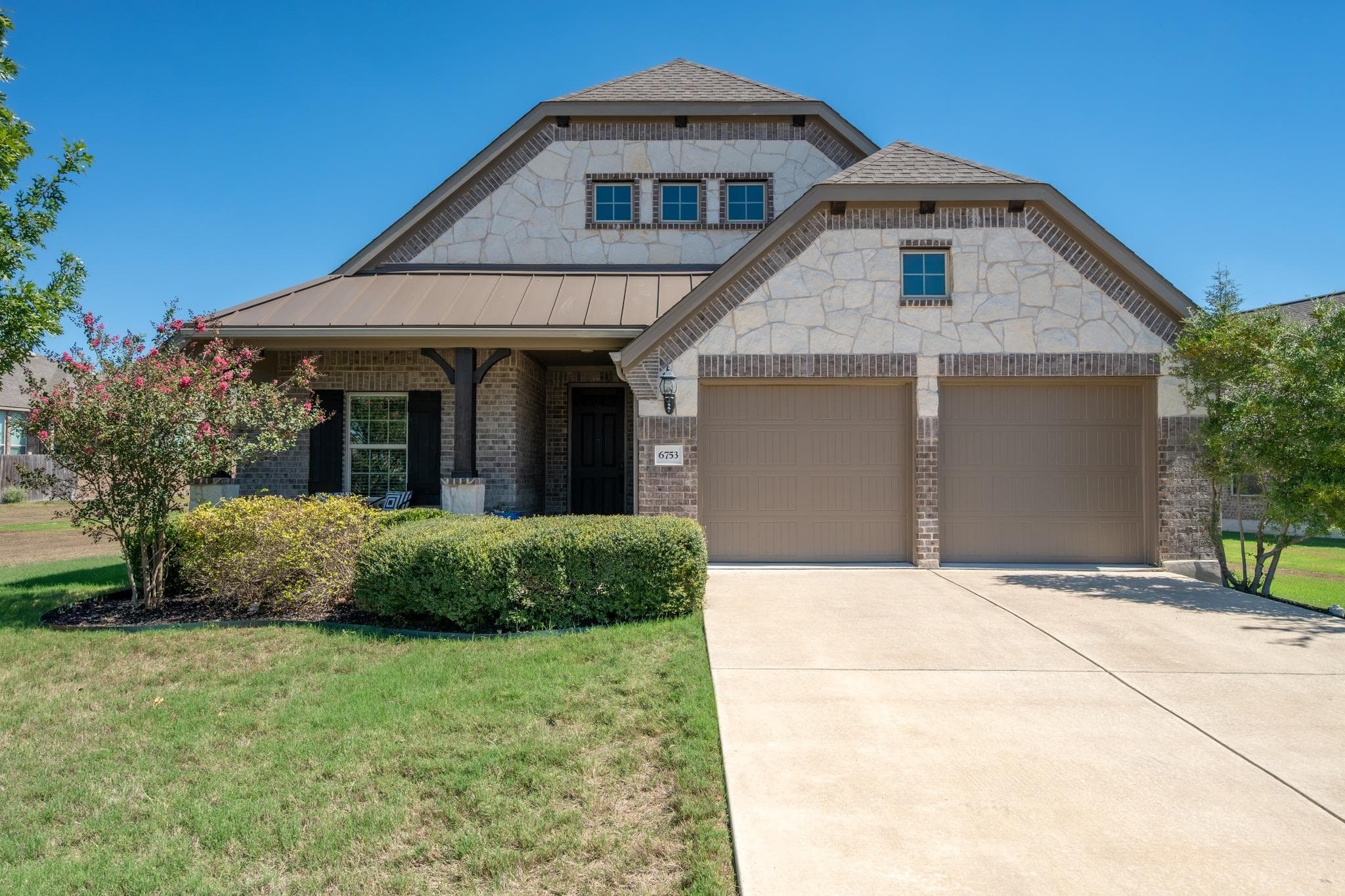 6753  Catania Loop
