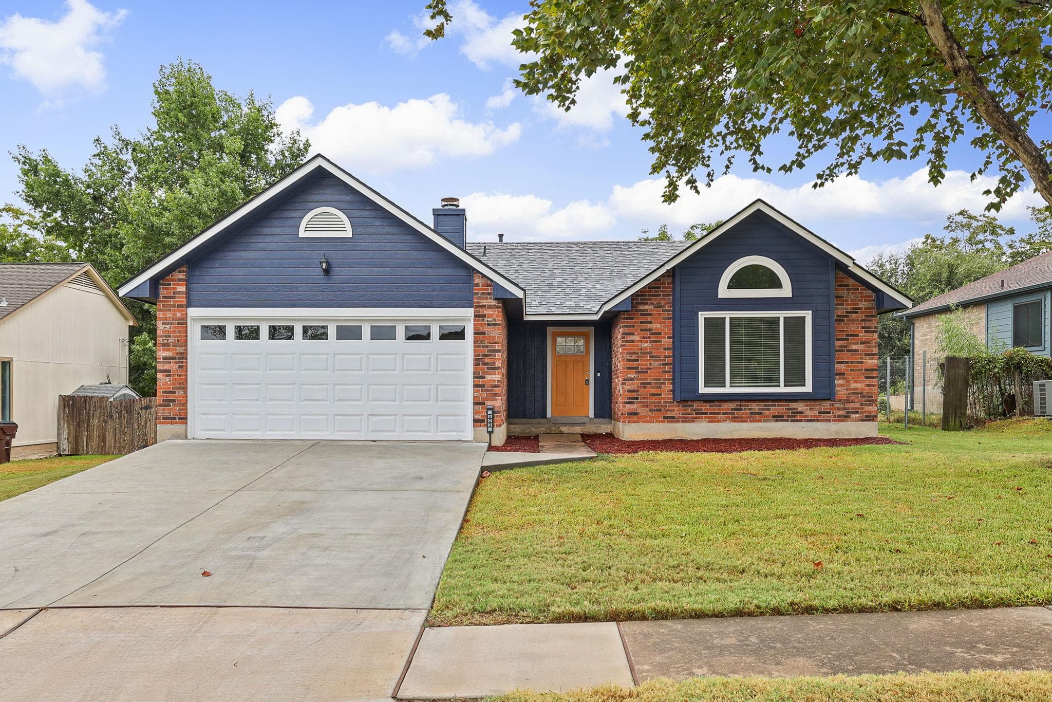 503  Dover Ln