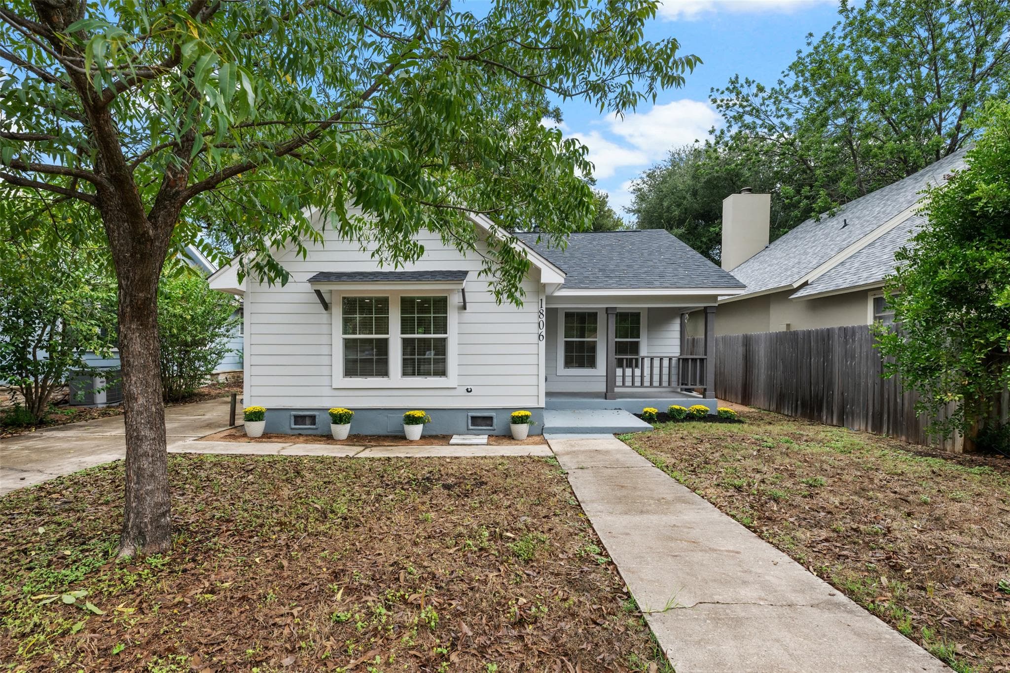 1806  Mohle Dr
