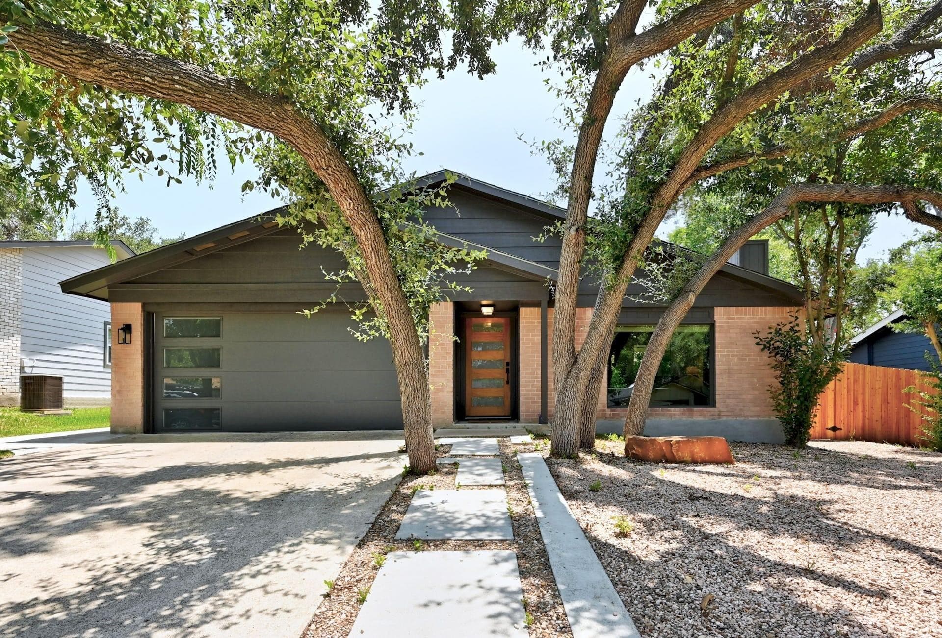2603  Burly Oak Dr