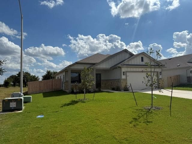 203  Gene Ray Ave