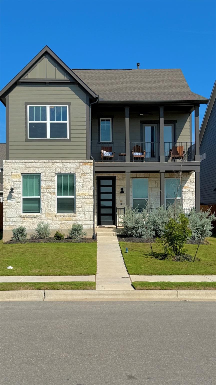 204  Travis Ln