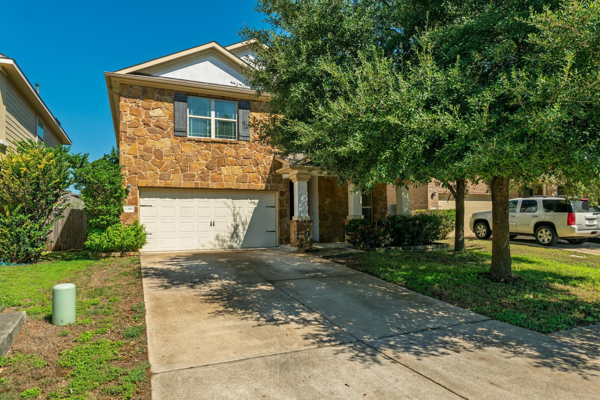 1318  Clark Brothers Dr