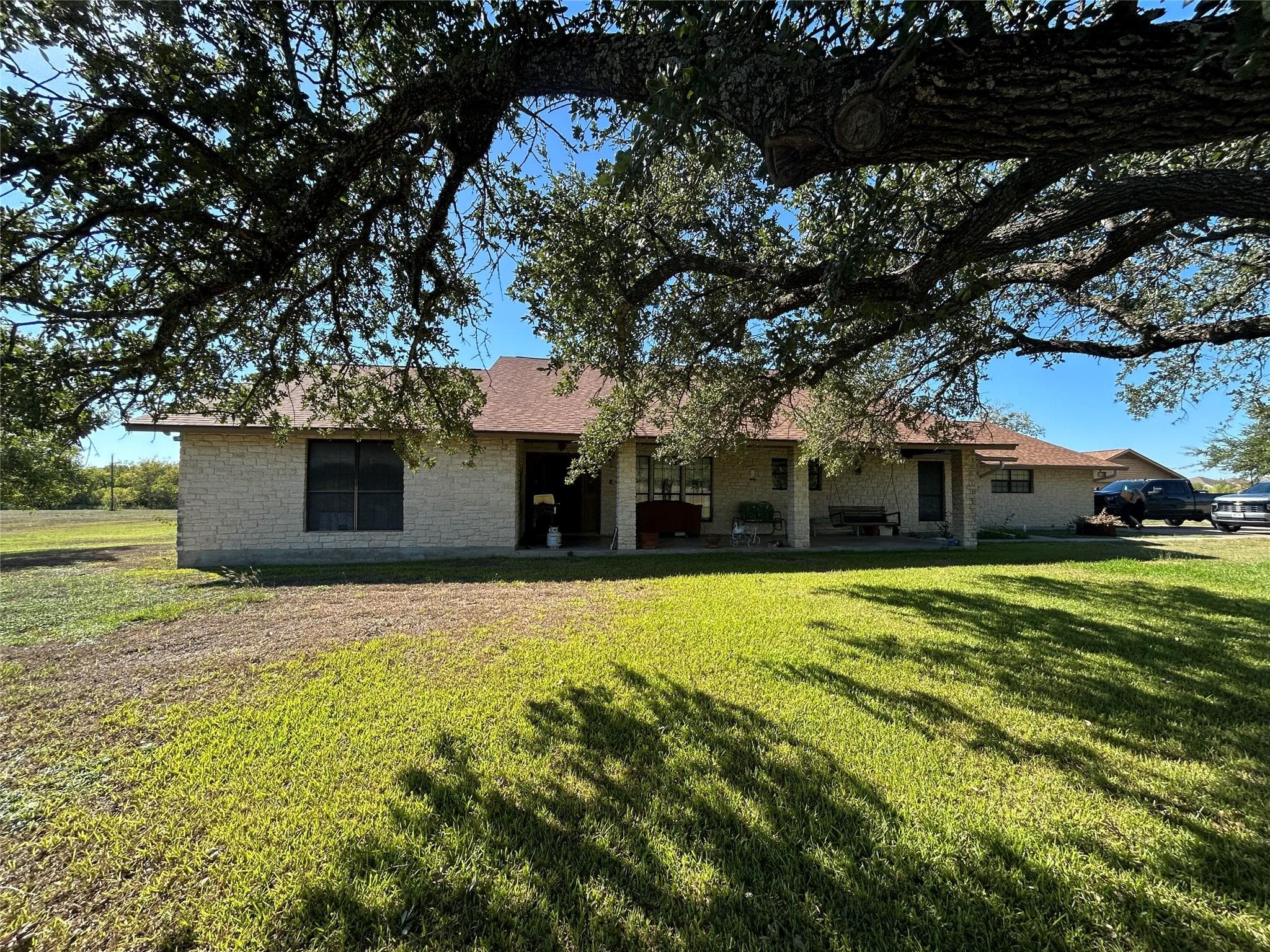 21208  Greenridge Dr