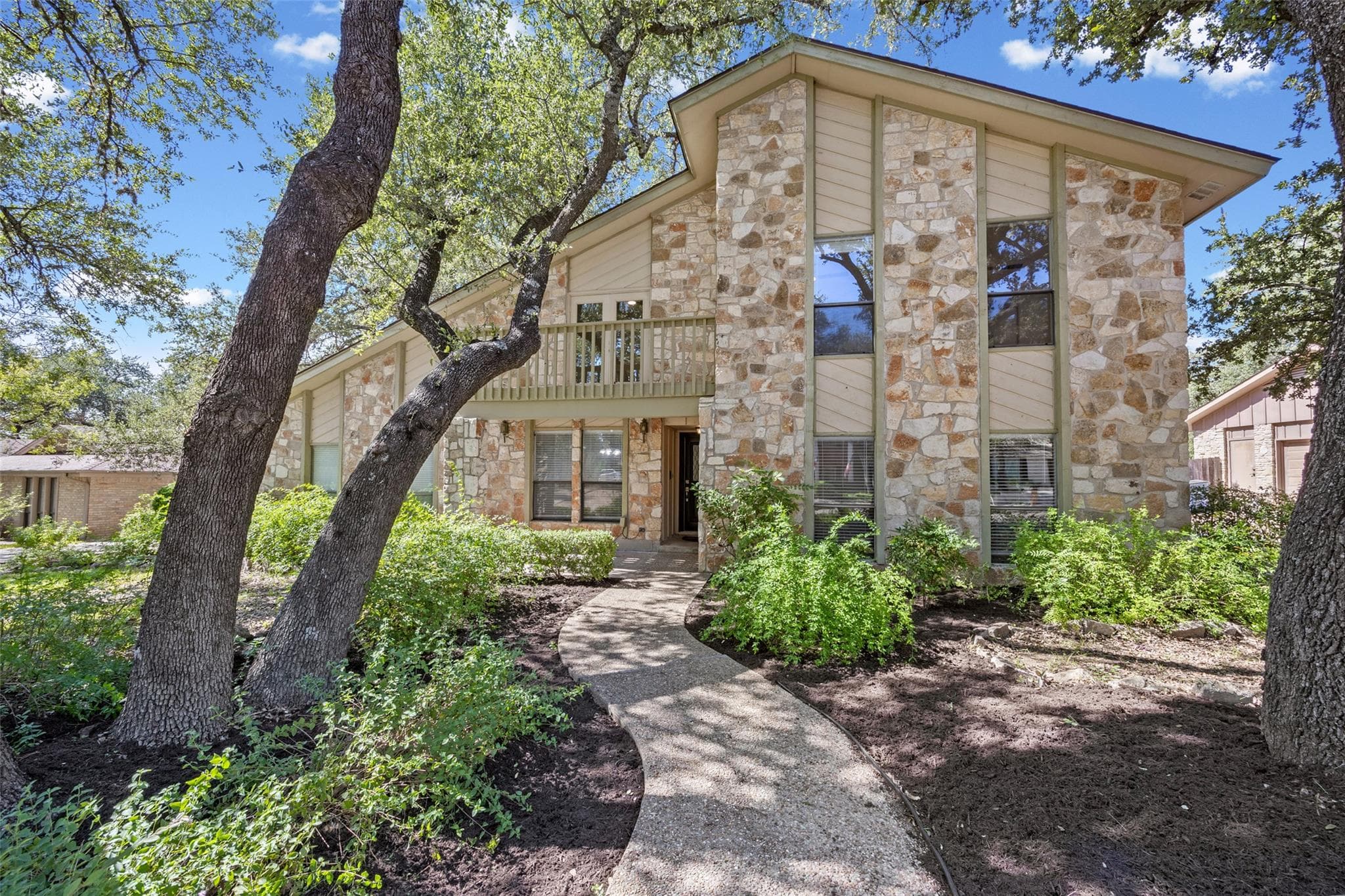 11306  Pickfair Dr