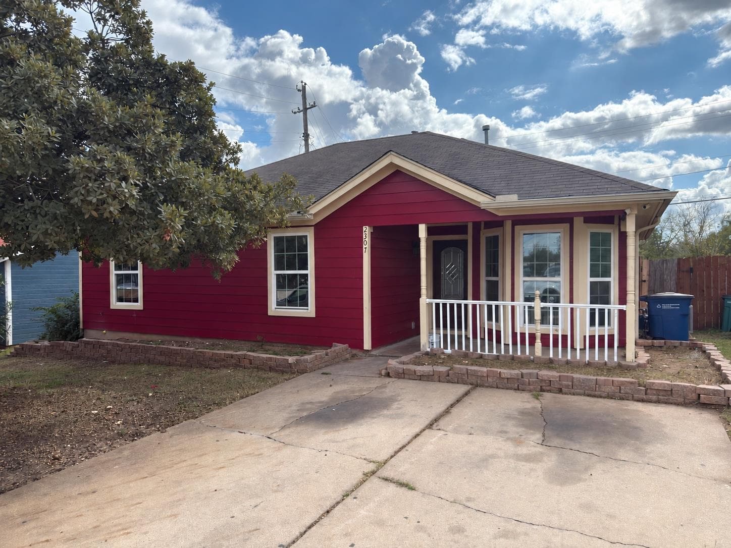 2307  Blue Meadow Dr
