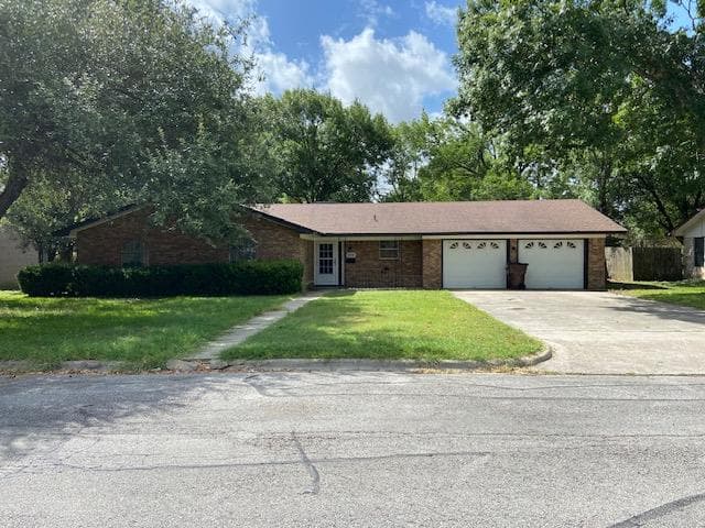 806  Merritt Dr