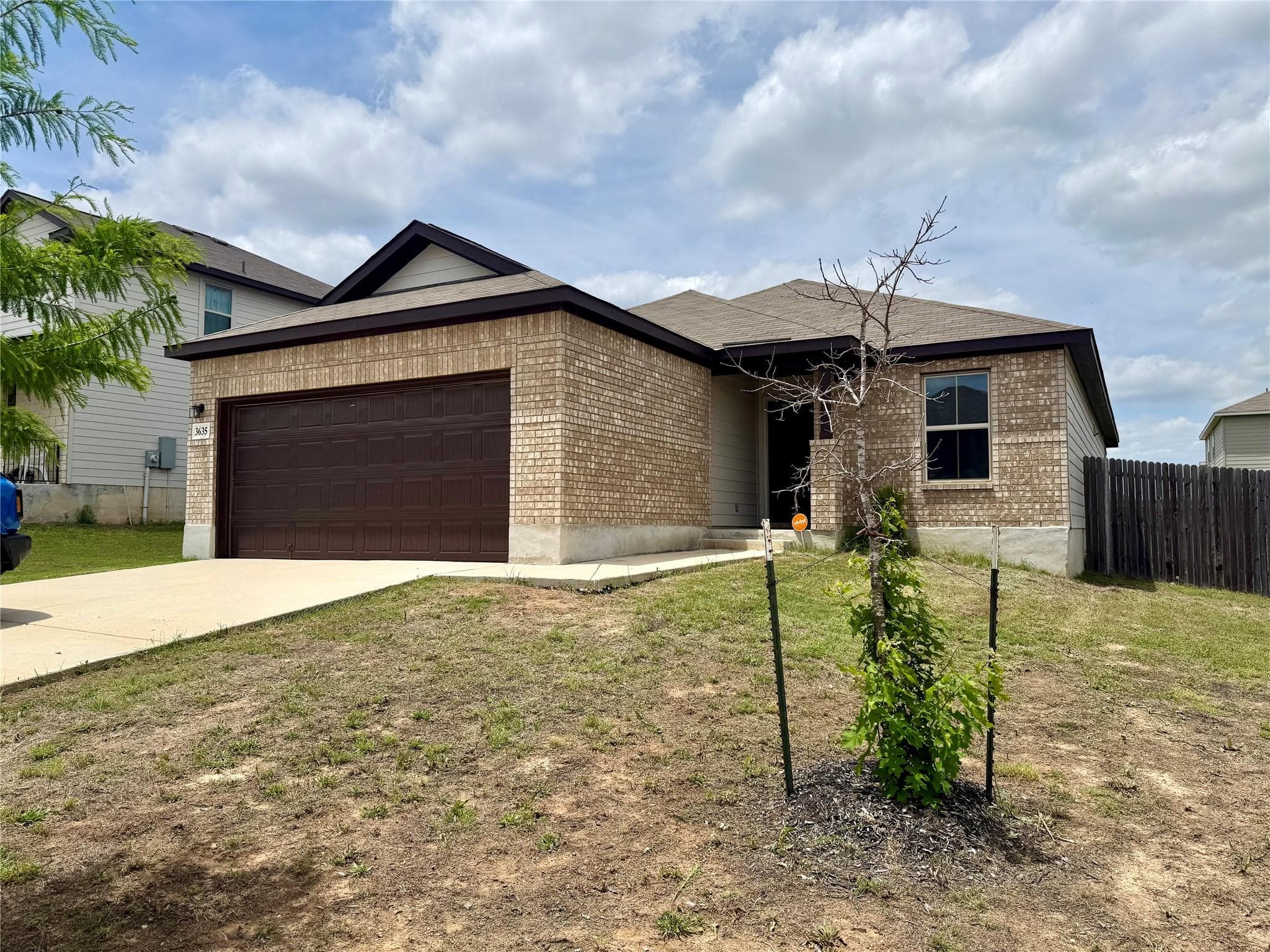 3635  Twin Dish Way