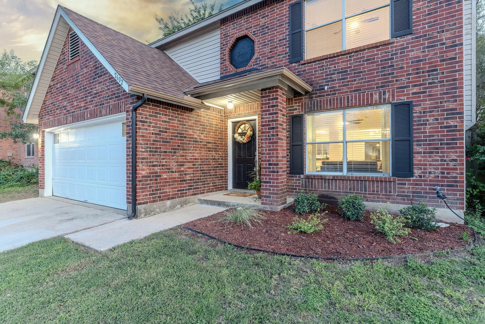 2602  Andres Way