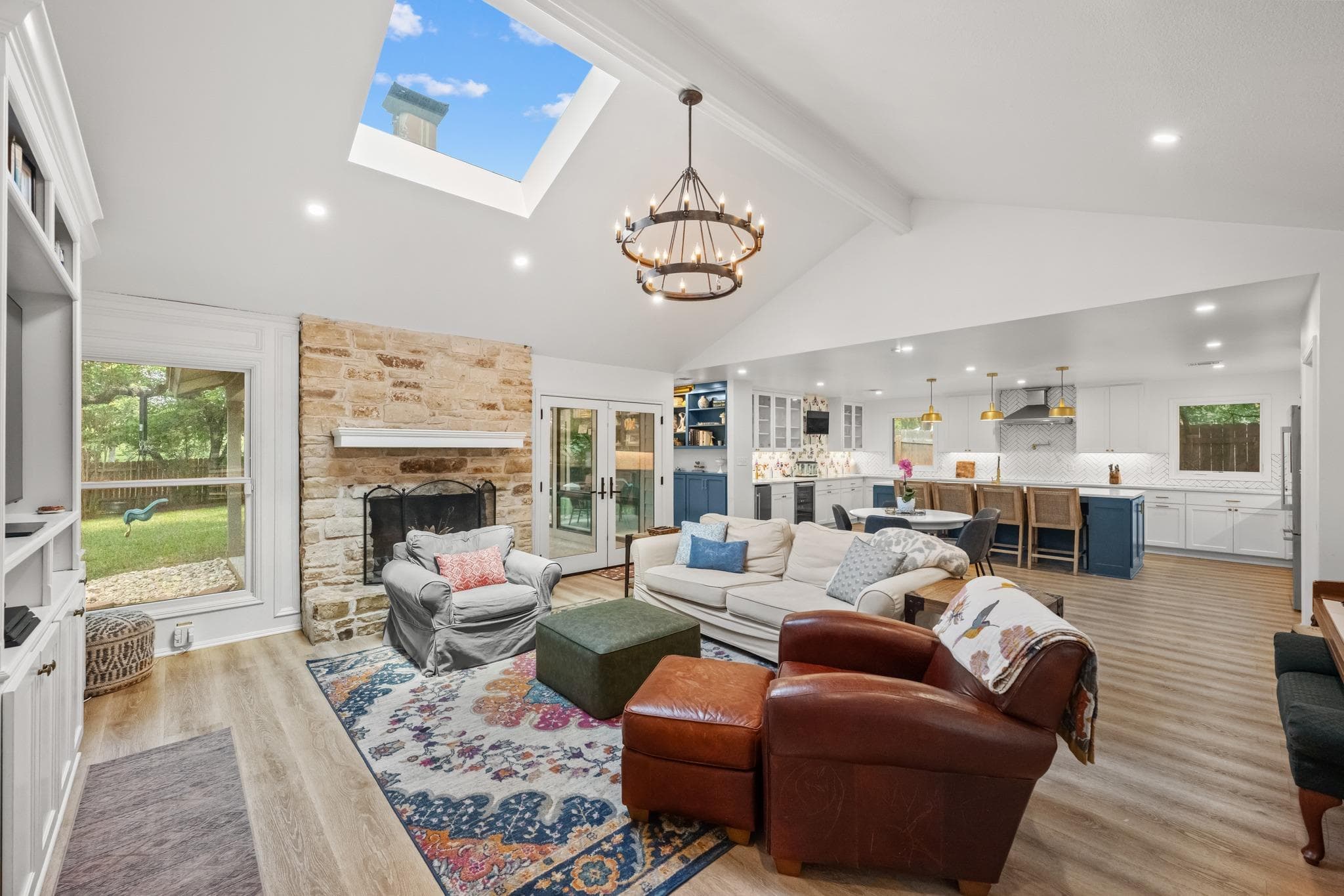3106  Honey Tree Ln