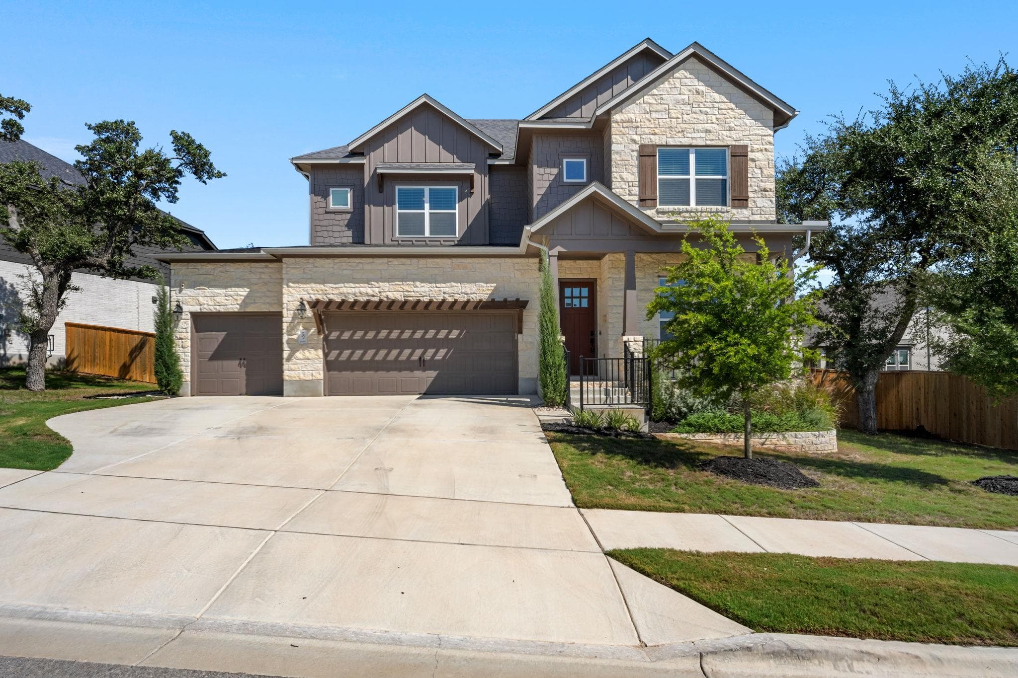 202  Blue Jasmine Trl