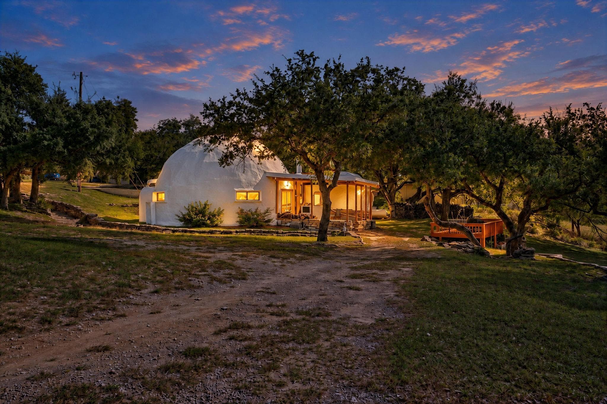 10224  Twin Lake Loop