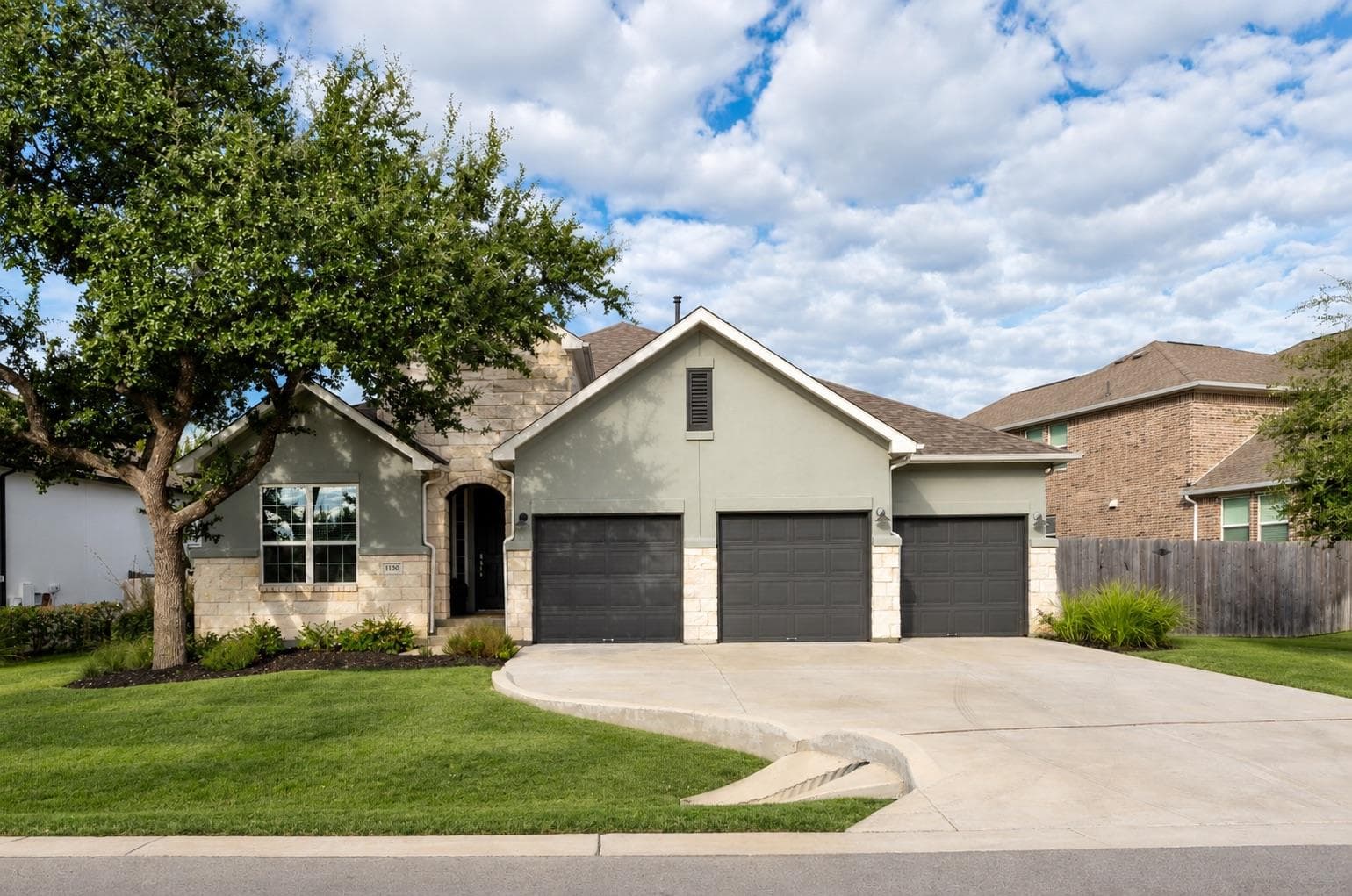 1130  Arrowhead Ranch Blvd