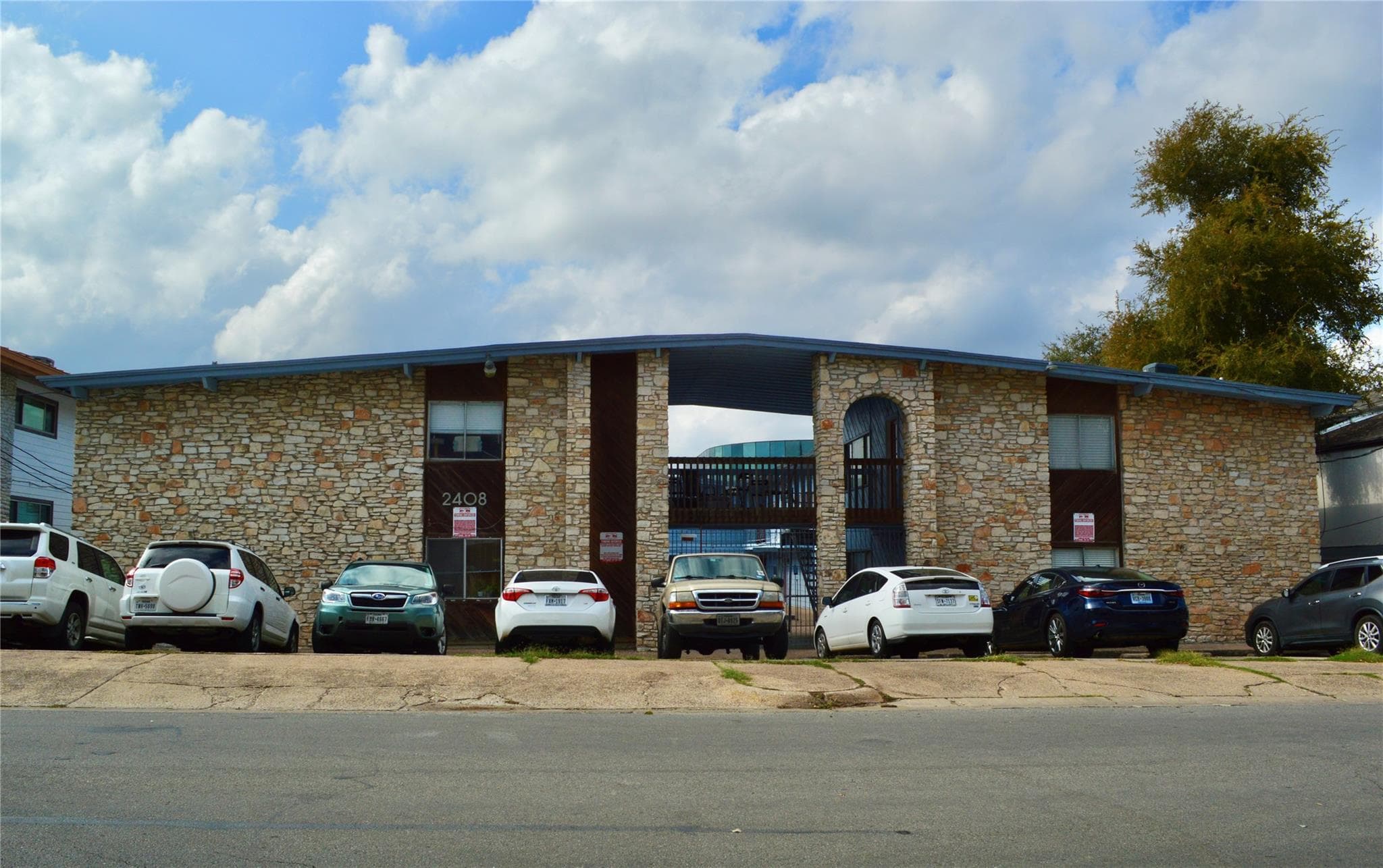2408 Longview St #110
