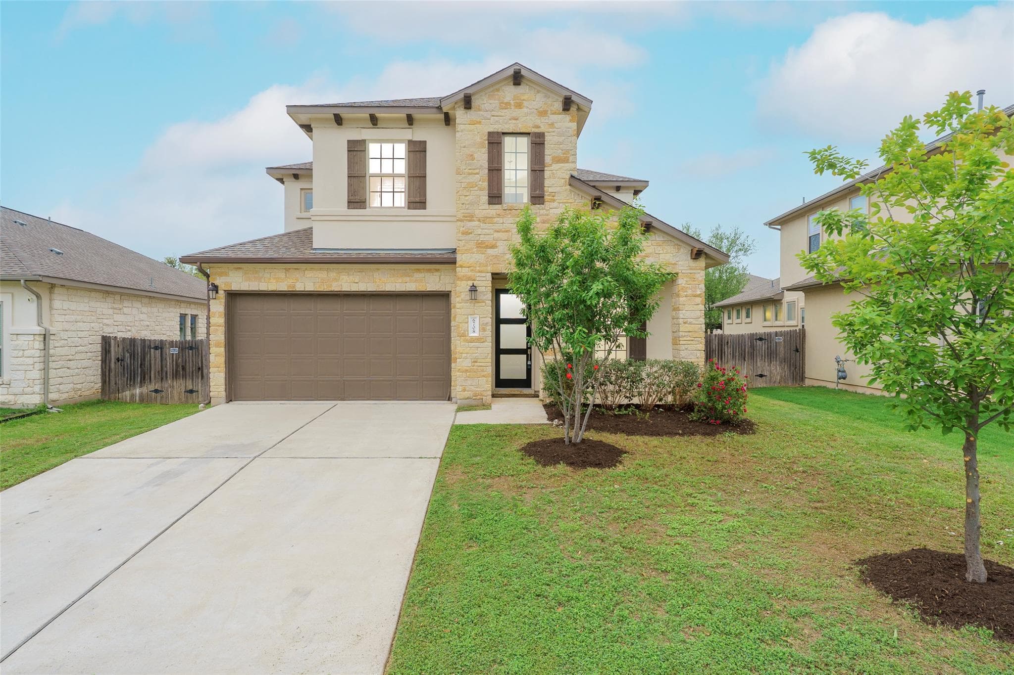 6708 Kalahari Dr
