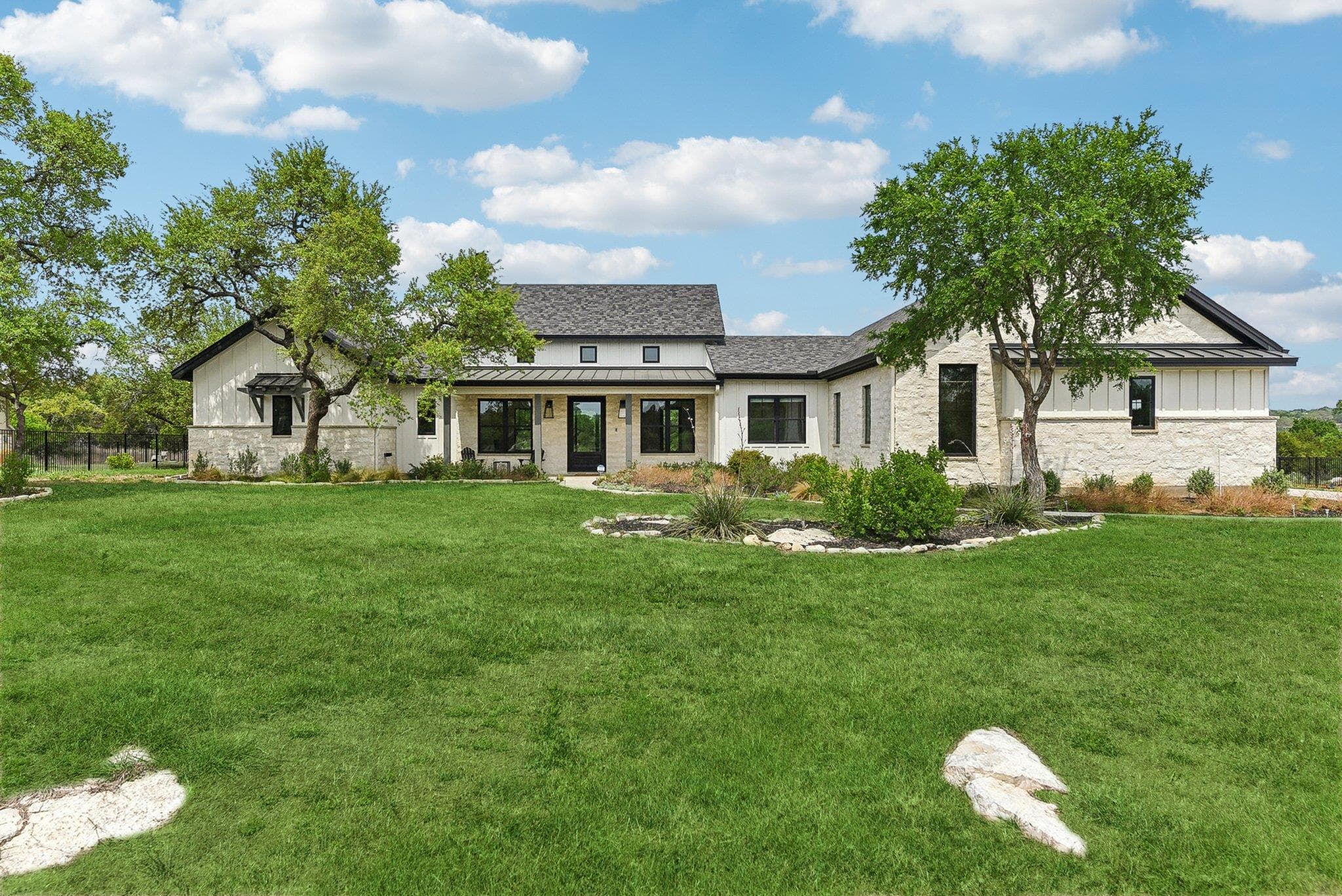 116 Tranquility Trails Dr
