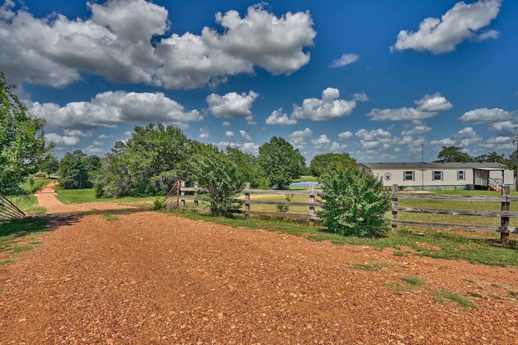 1368 County Road 207 None