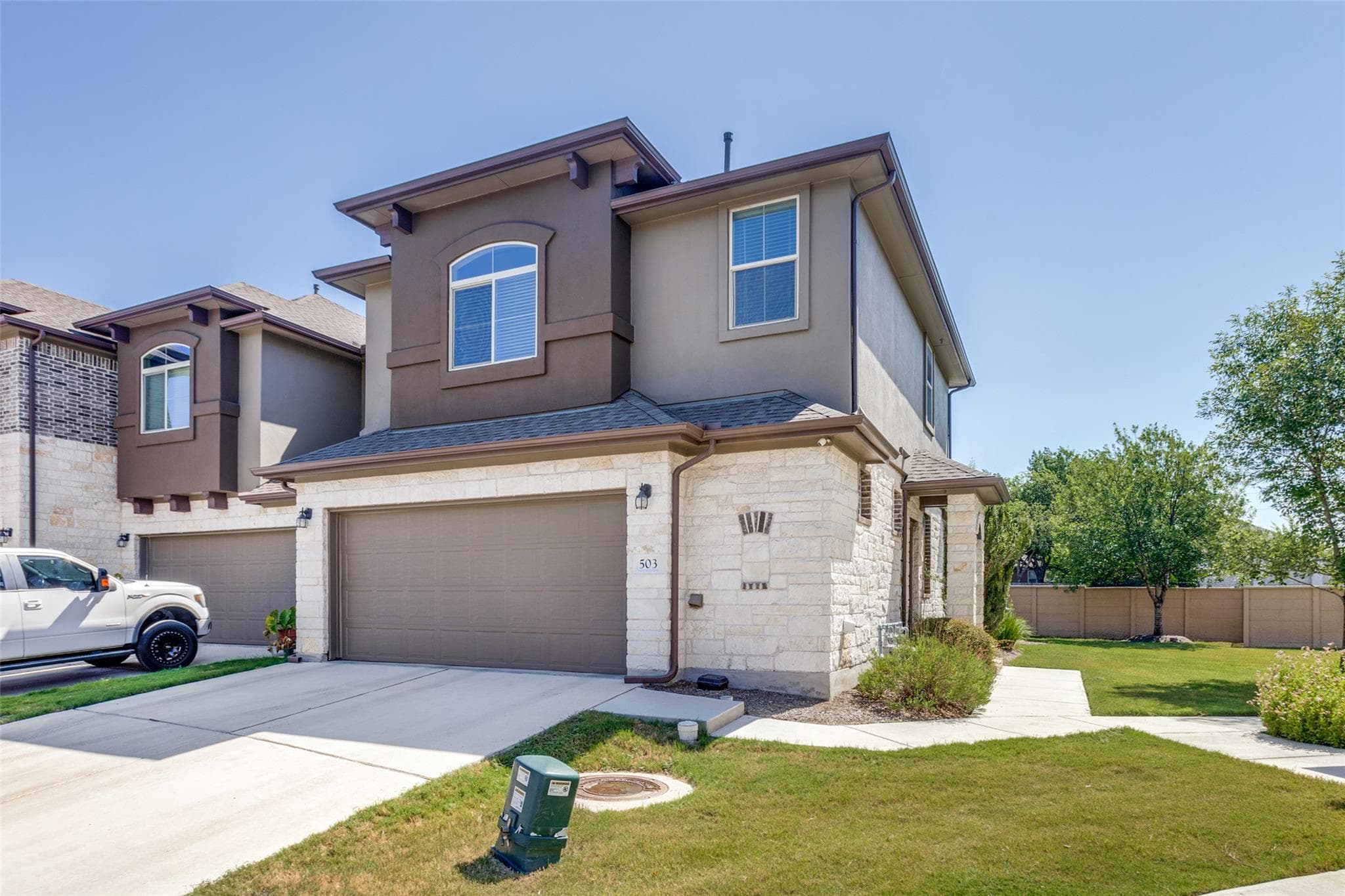 2880 Donnell Dr #503